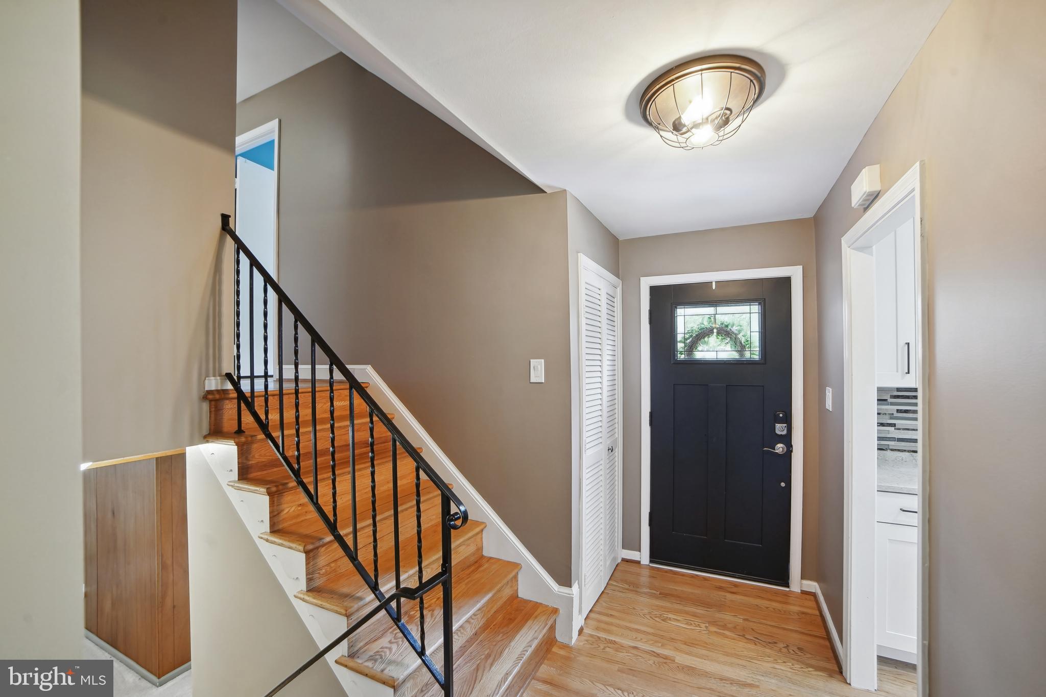 BETHESDA OUTSIDE - Residential