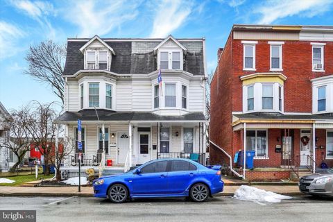 1454 MONROE STREET YORK PA 17404