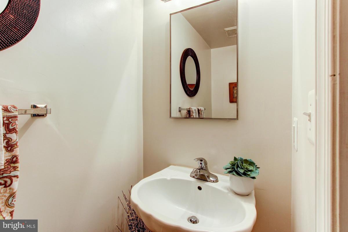 PARKSIDE AT ALEXANDRIA - Residential