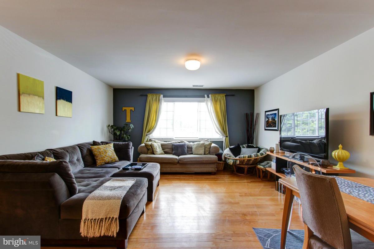 PARKSIDE AT ALEXANDRIA - Residential