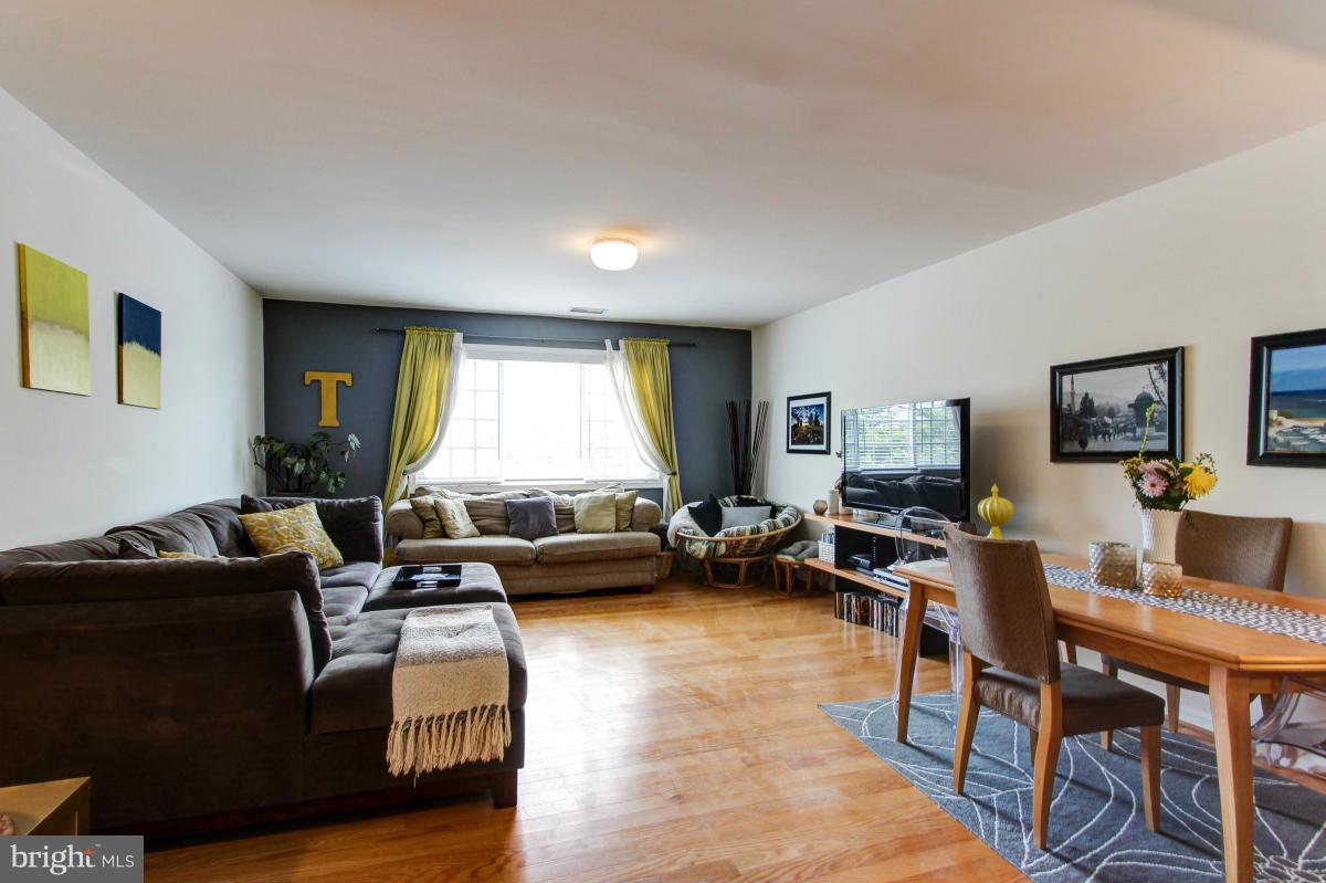 PARKSIDE AT ALEXANDRIA - Residential