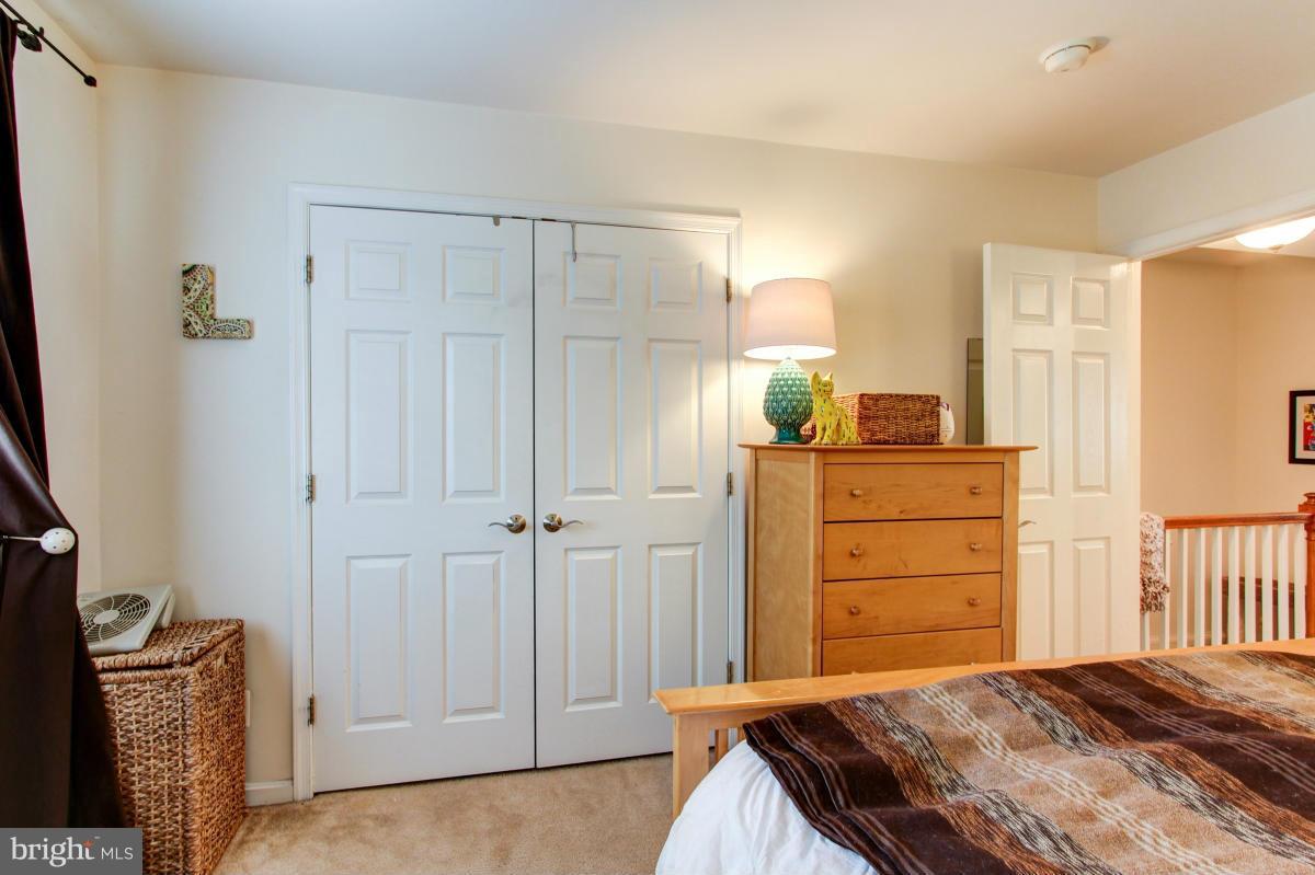 PARKSIDE AT ALEXANDRIA - Residential