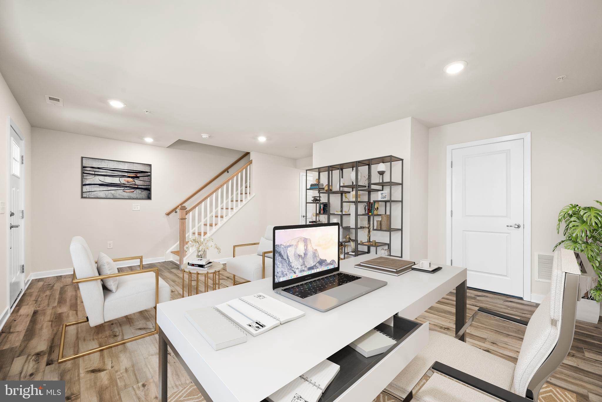 RIVER POINTE - Residential