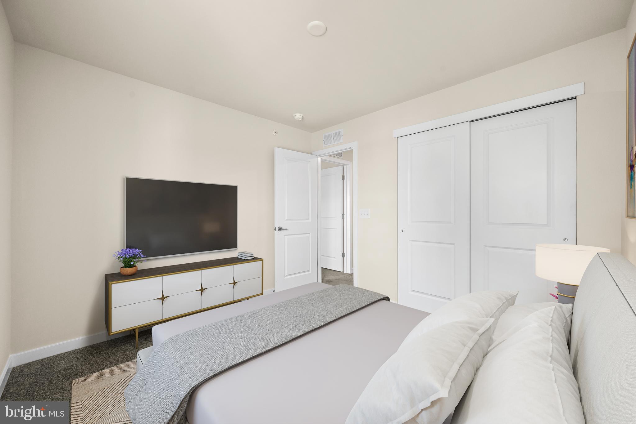 RIVER POINTE - Residential