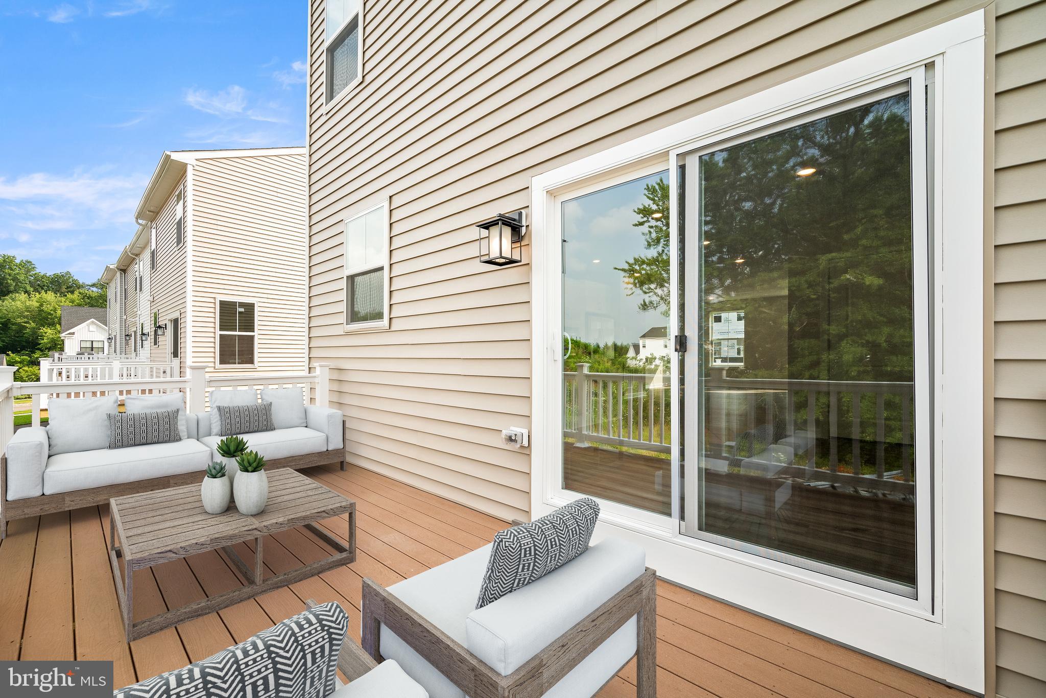 RIVER POINTE - Residential