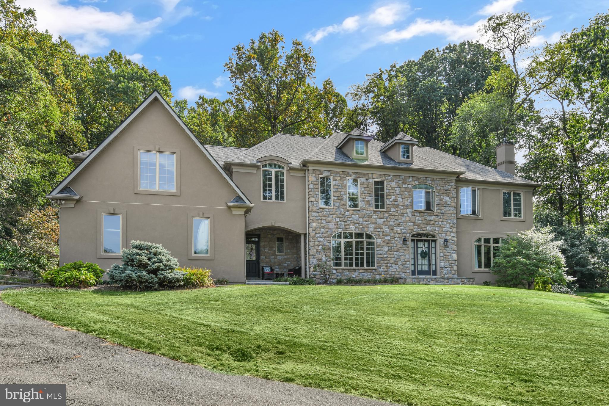 INVERNESS AT SPRIN - Residential