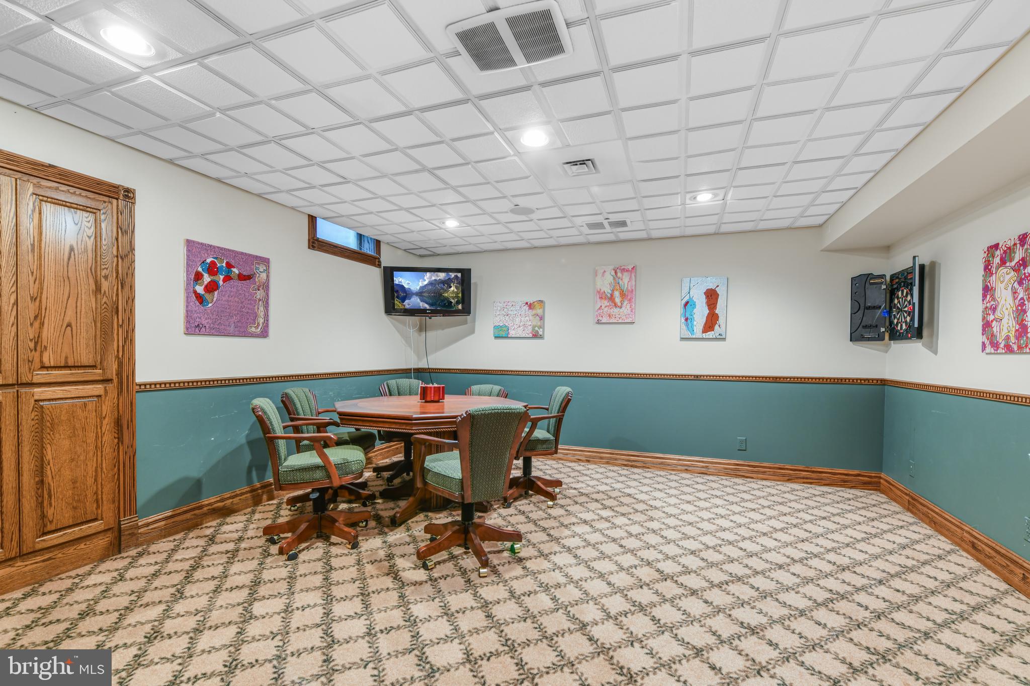 INVERNESS AT SPRIN - Residential