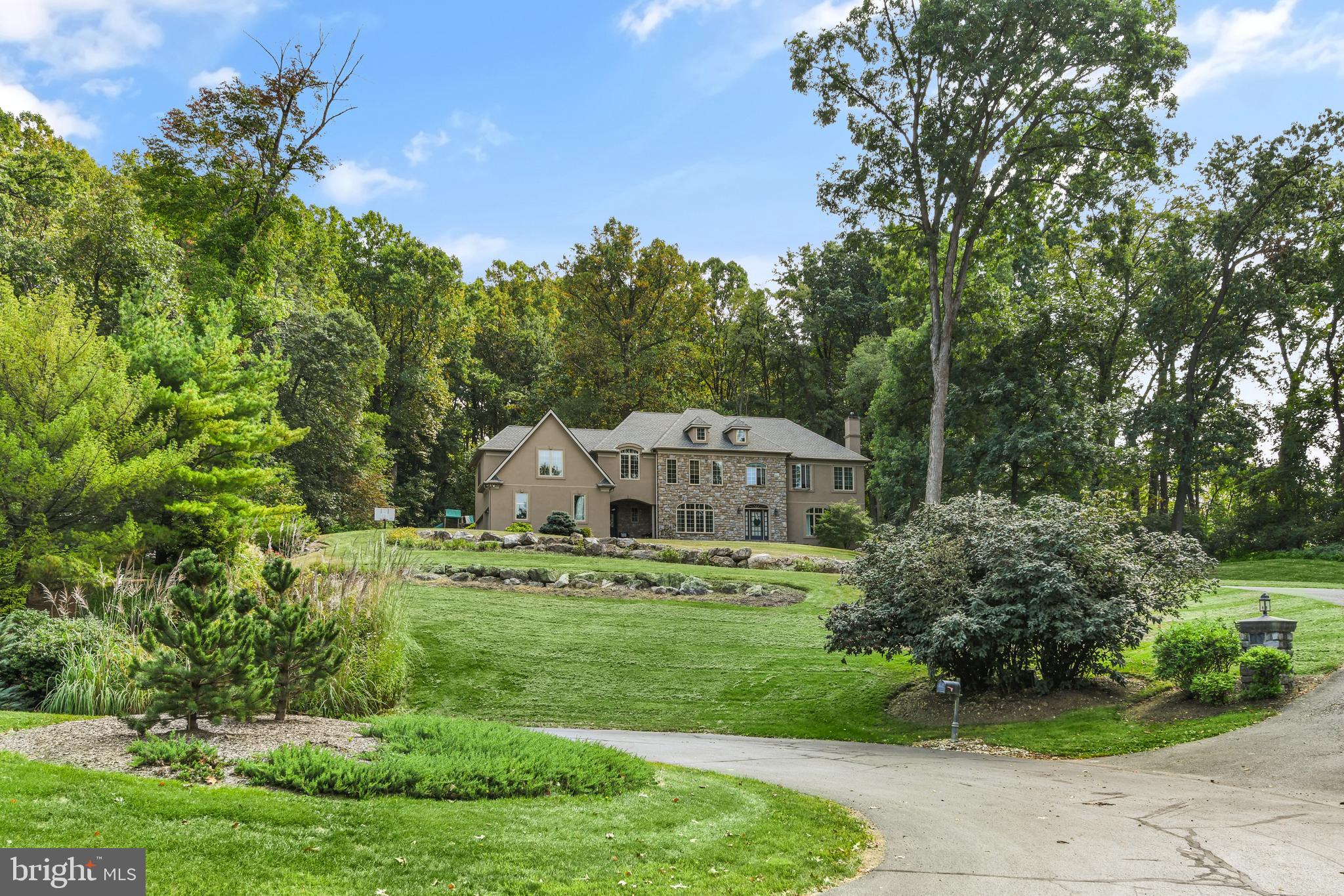 INVERNESS AT SPRIN - Residential