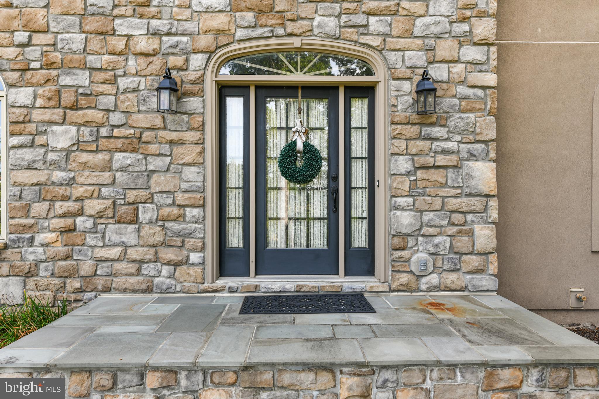 INVERNESS AT SPRIN - Residential