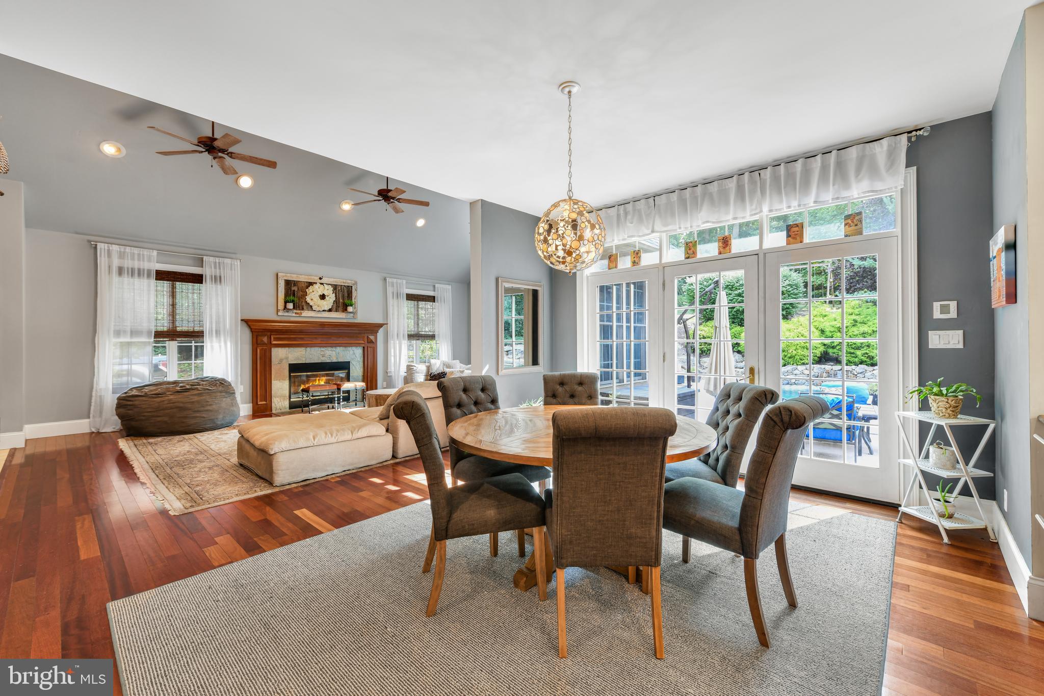 INVERNESS AT SPRIN - Residential