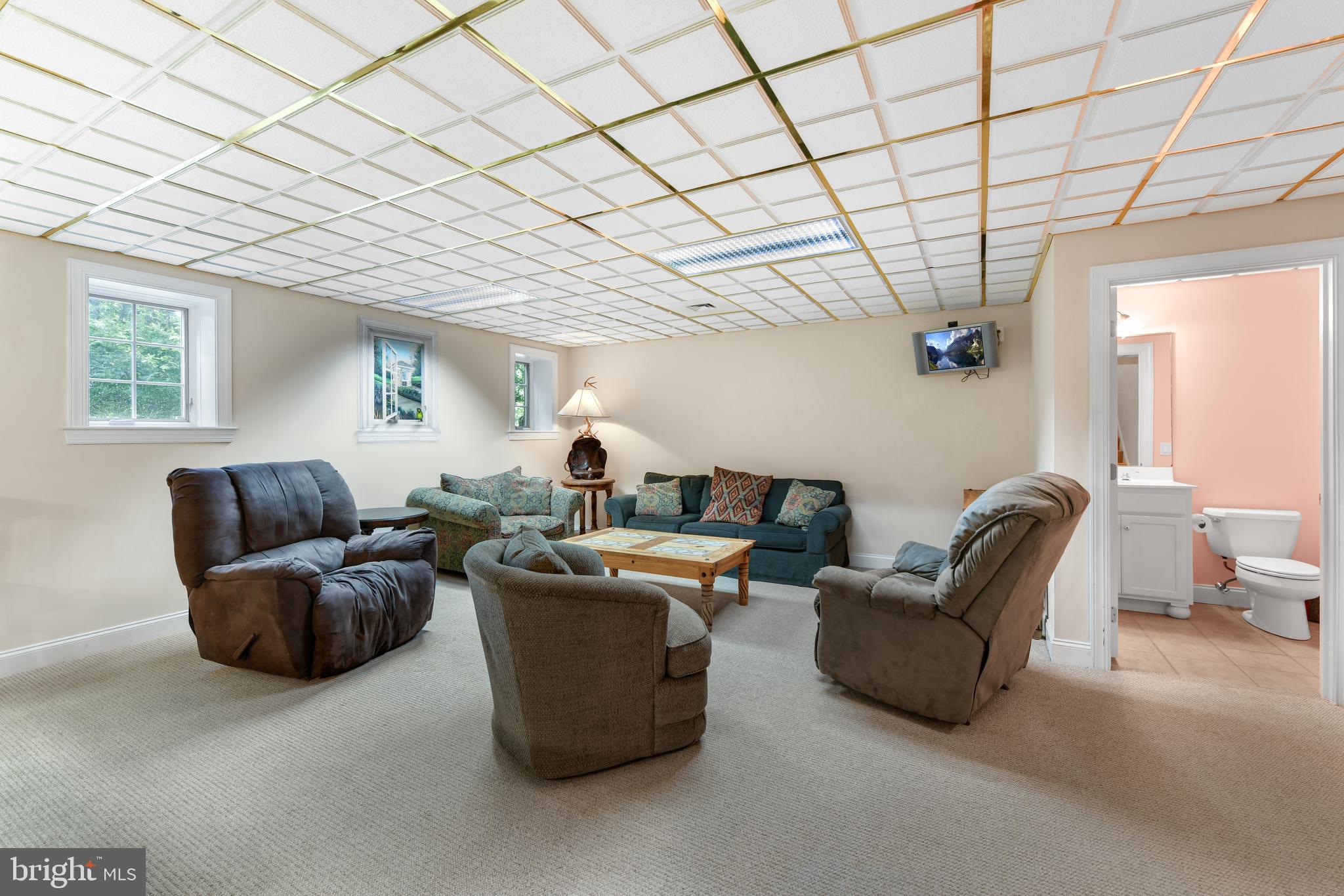 INVERNESS AT SPRIN - Residential