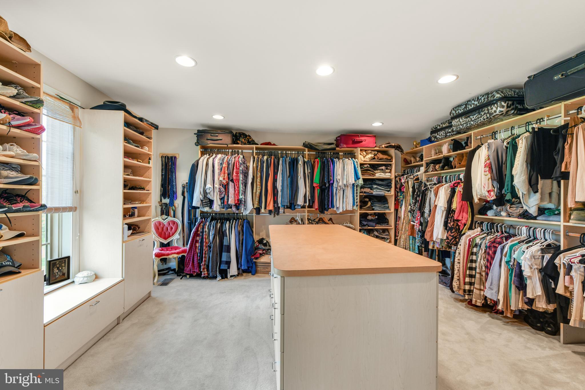 INVERNESS AT SPRIN - Residential