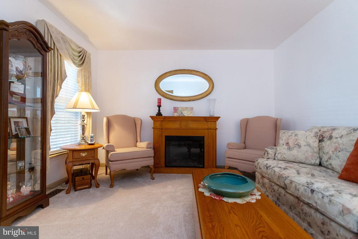 ELDERSBURG - Residential