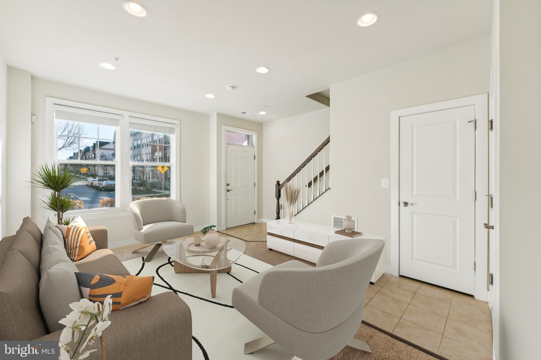 CROWN FARM - Residential