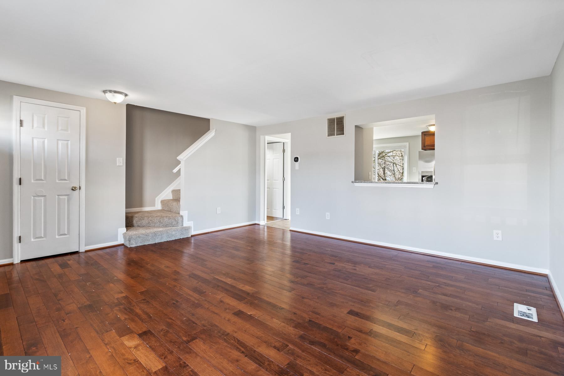 WOODBRIDGE CENTER - Residential Lease