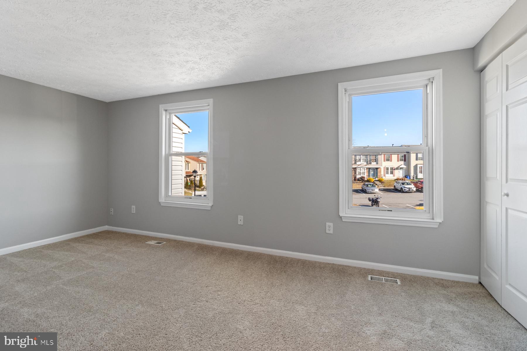 WOODBRIDGE CENTER - Residential Lease