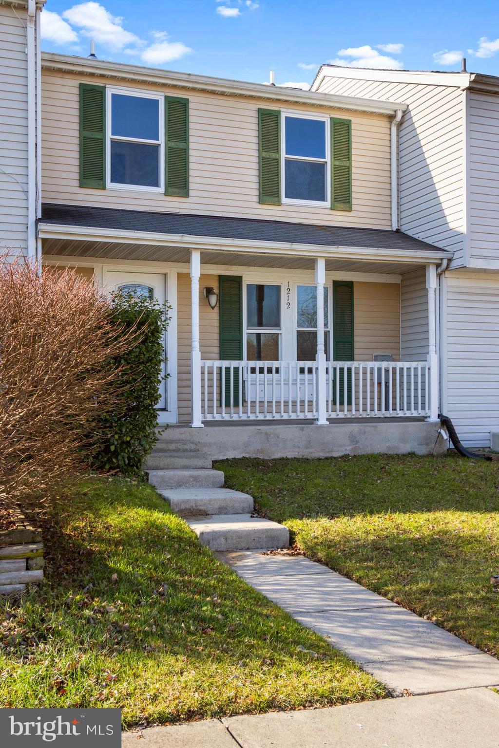 WOODBRIDGE CENTER - Residential Lease