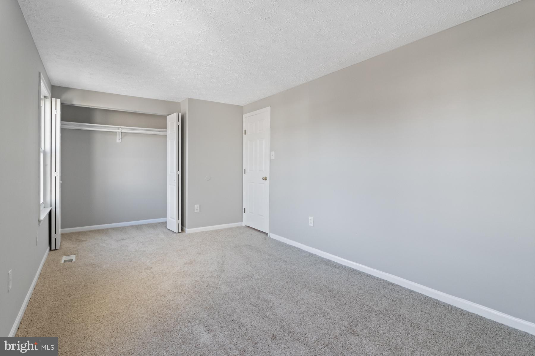 WOODBRIDGE CENTER - Residential Lease