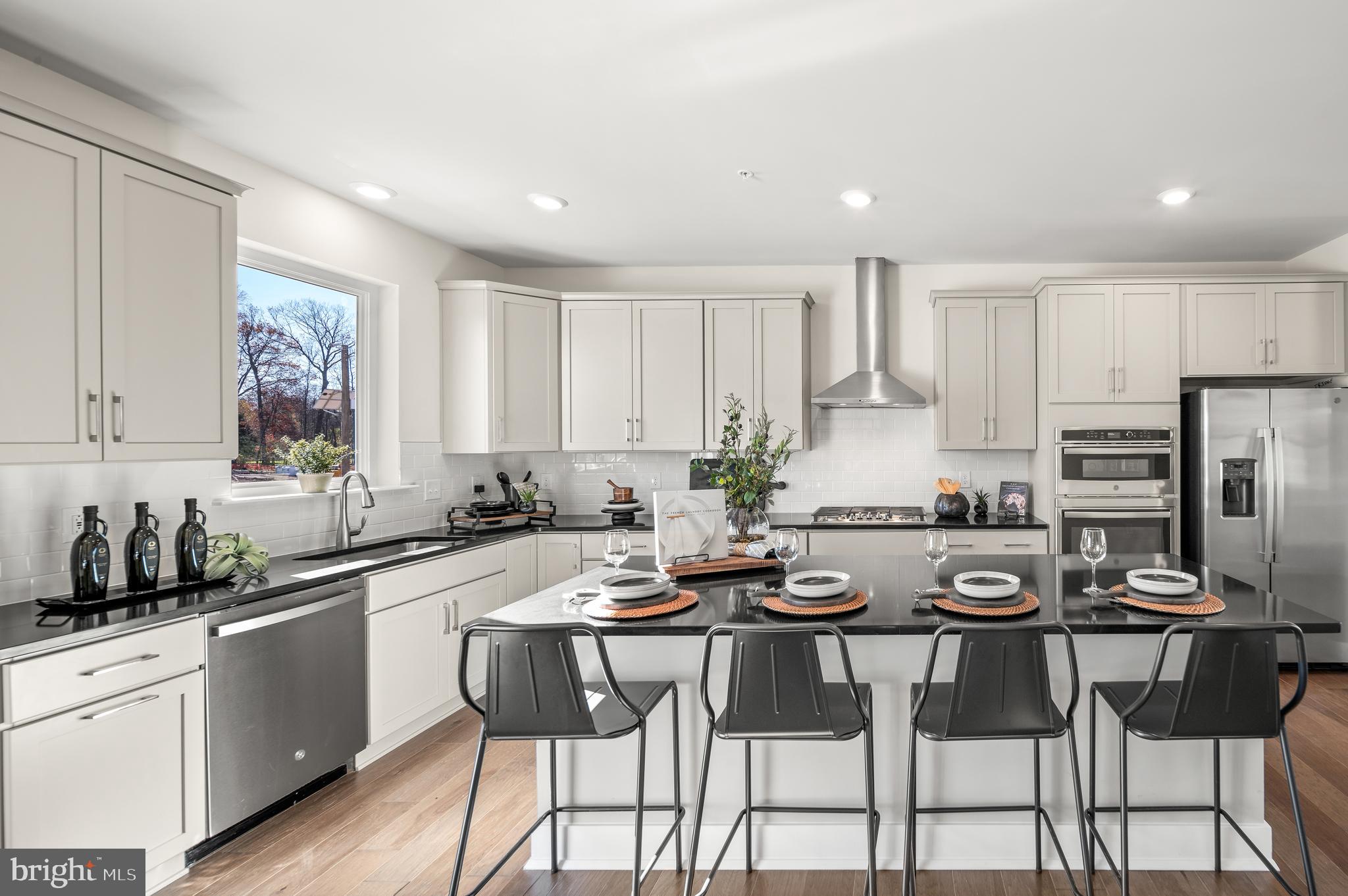 BENNETTS COURT - Residential