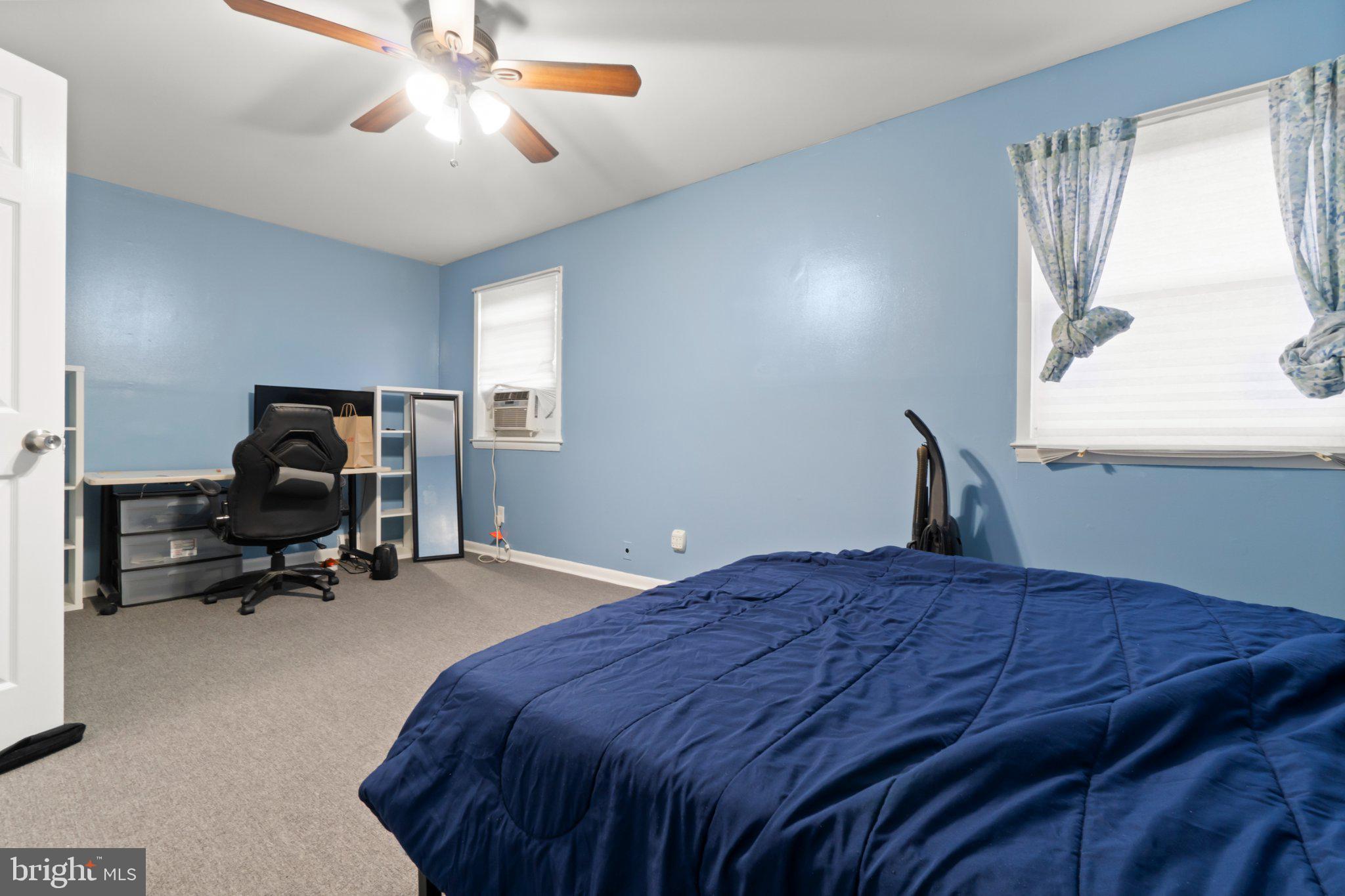 PHILADELPHIA - Residential