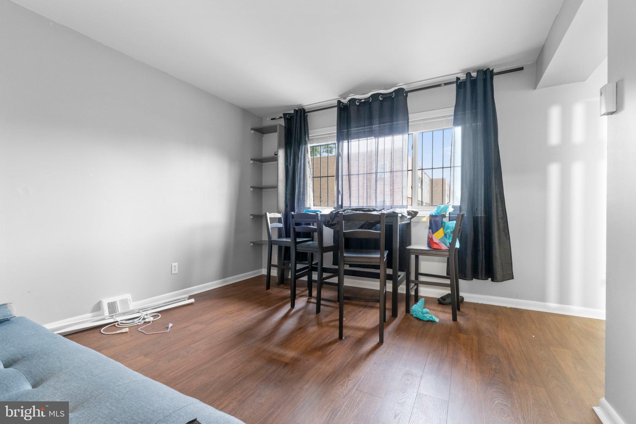 PHILADELPHIA - Residential