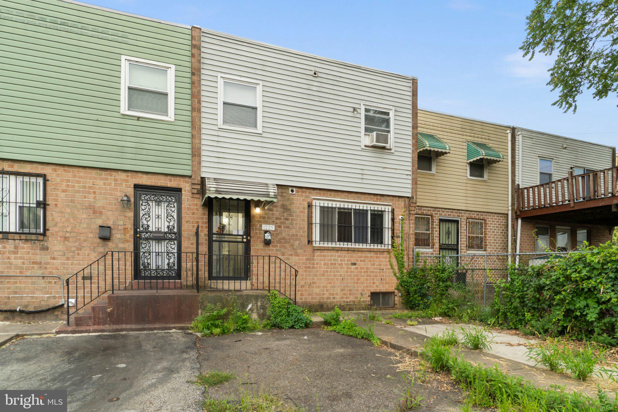 PHILADELPHIA - Residential