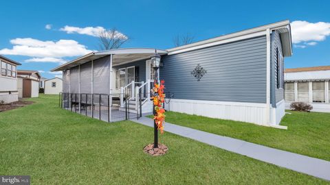 111 WINDING BROOK RUN NORTH WALES PA 19454