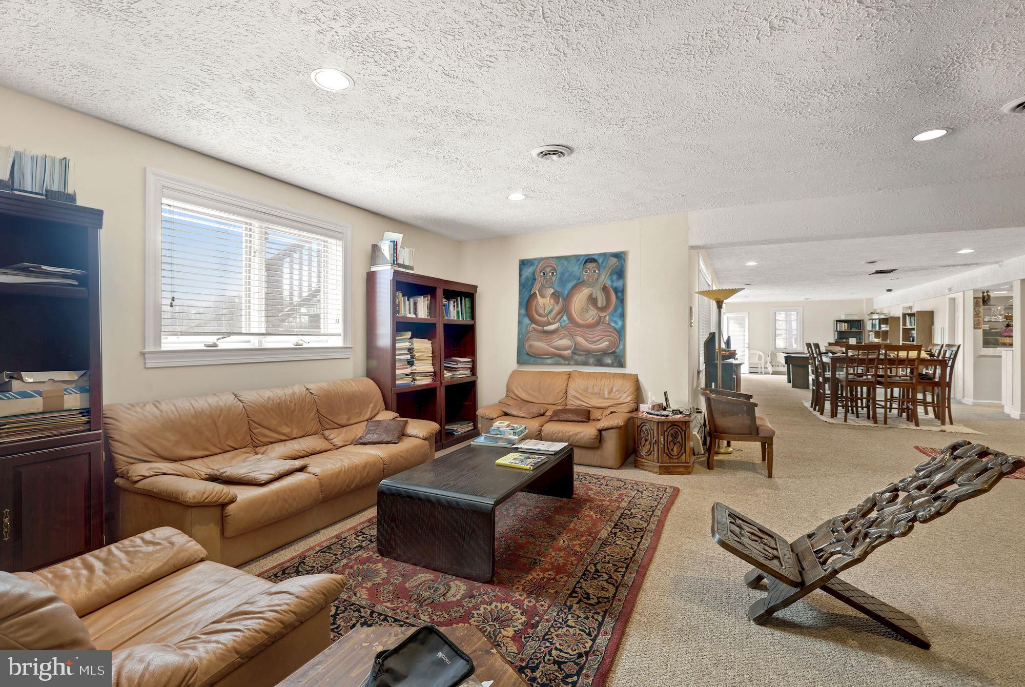 POTOMAC VIEW ESTATES - Residential Lease