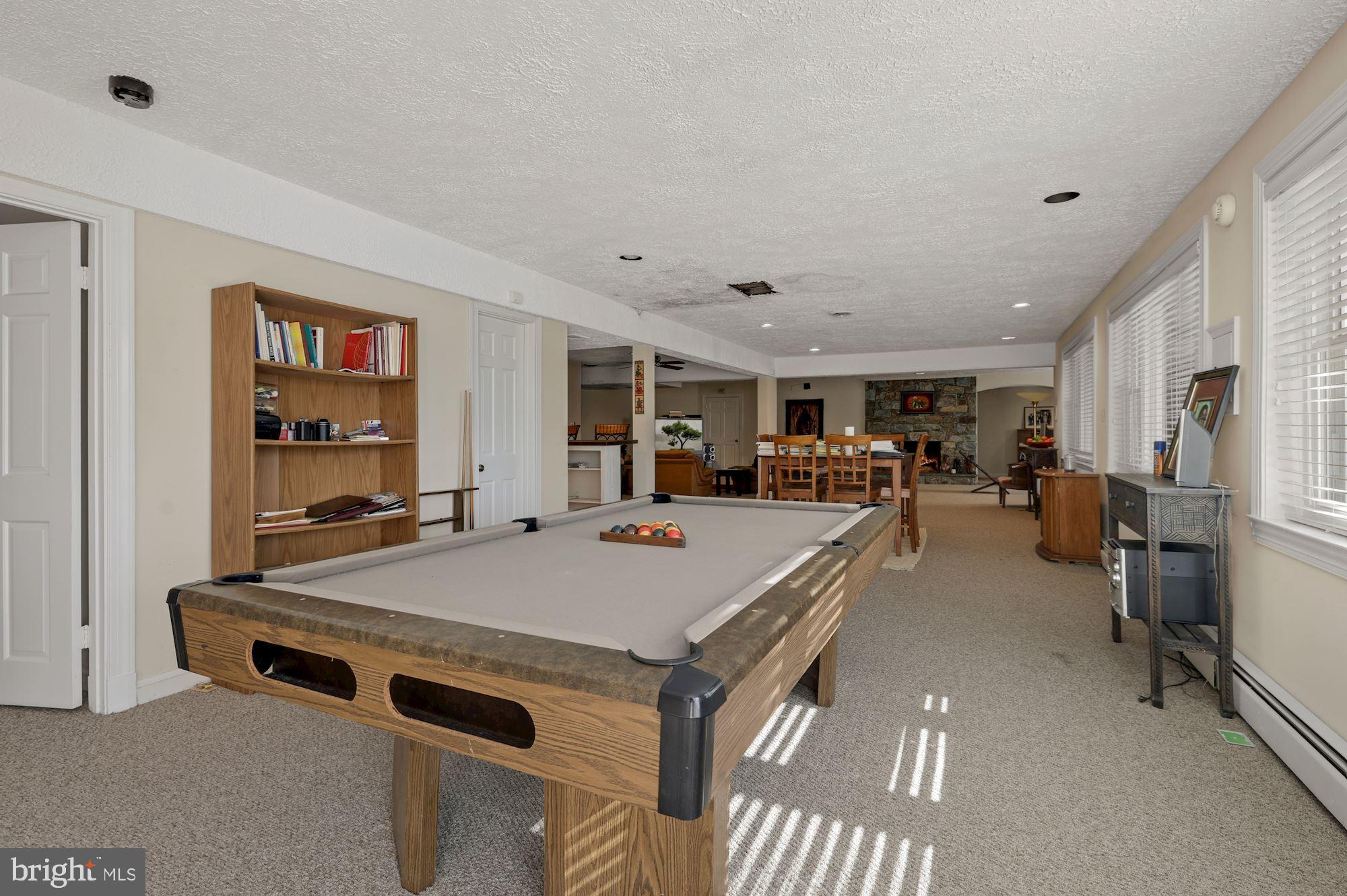 POTOMAC VIEW ESTATES - Residential Lease