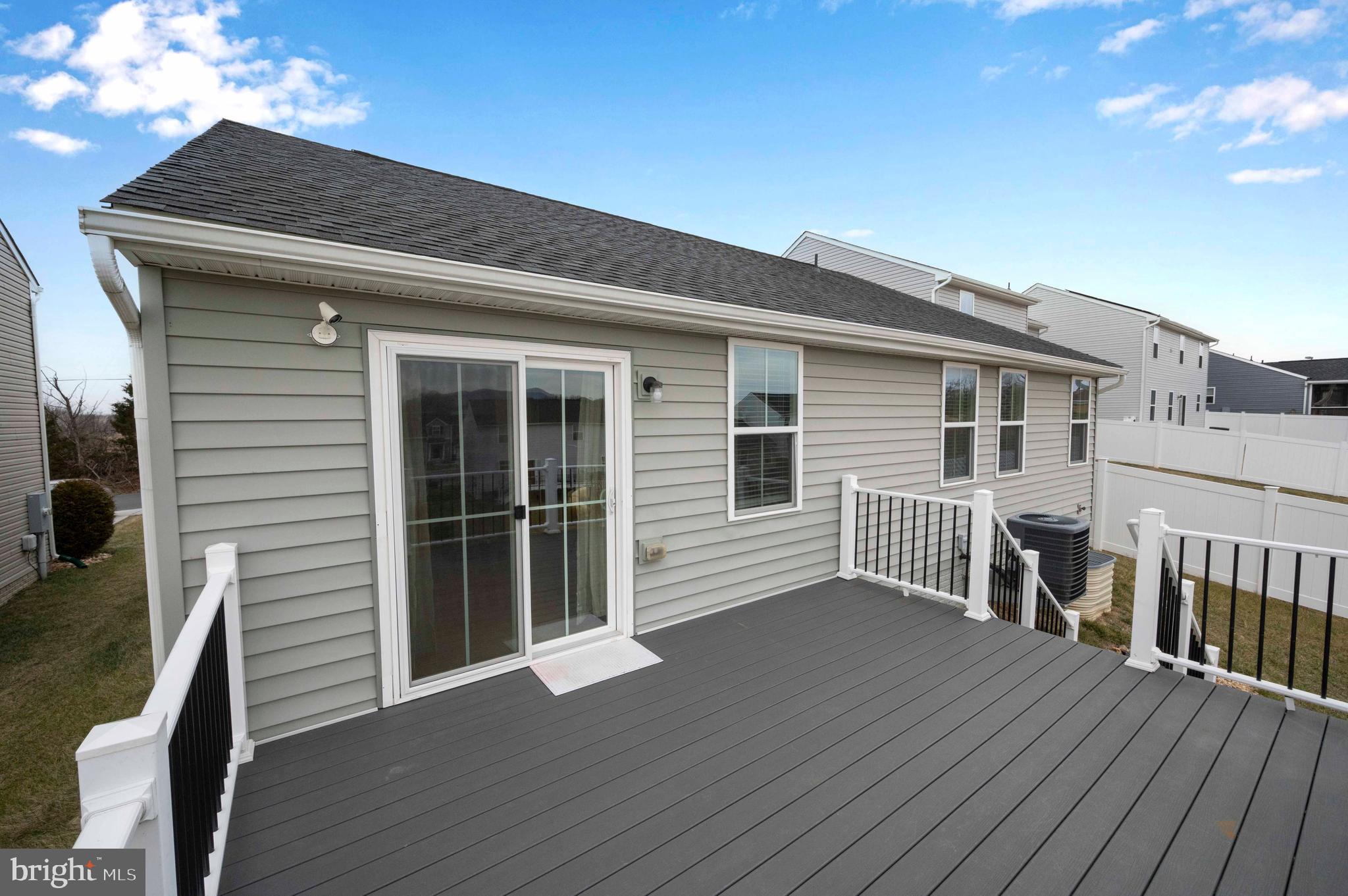 THE VILLAGE AT MIDDLETOWN - Residential