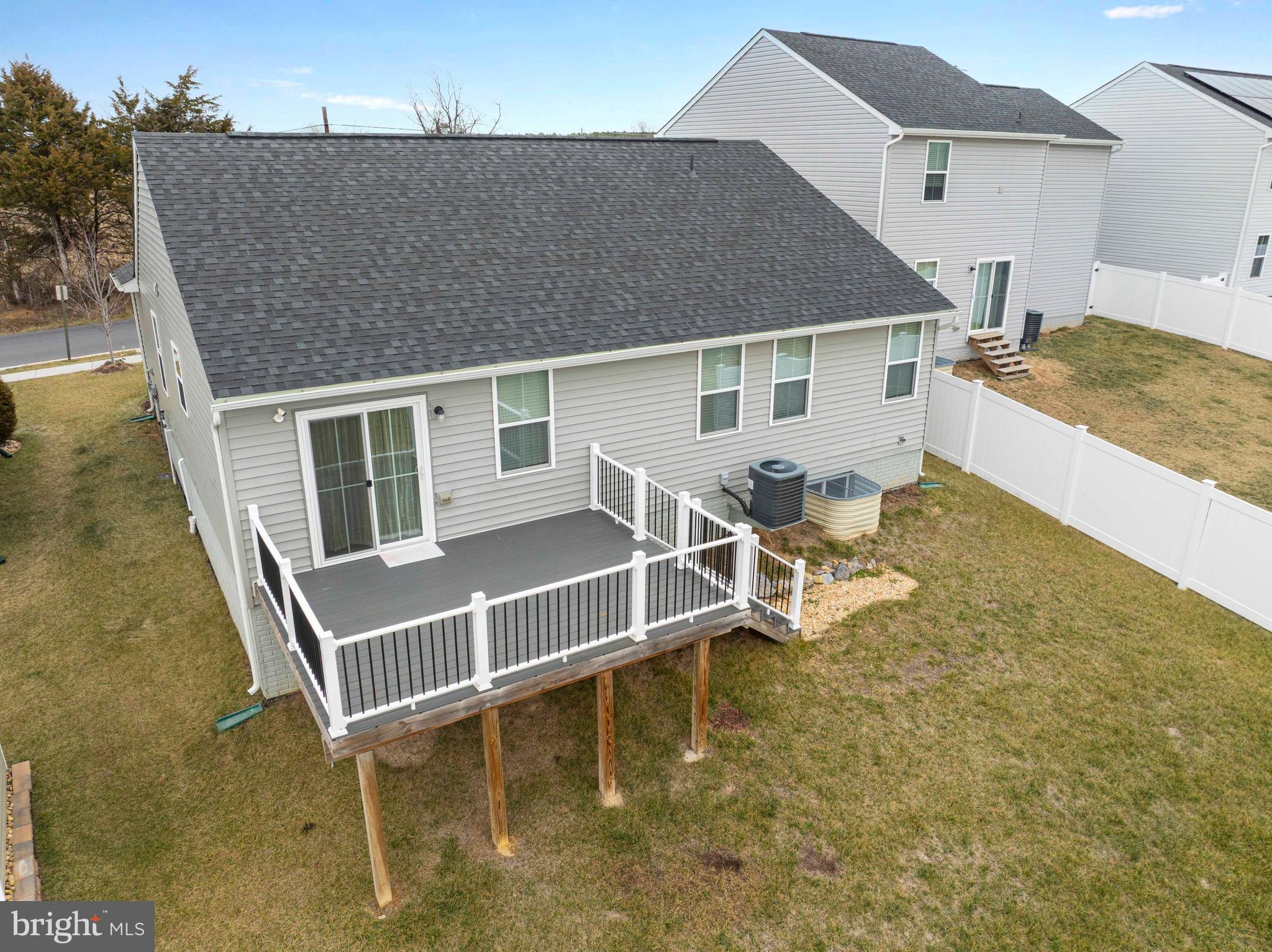 THE VILLAGE AT MIDDLETOWN - Residential