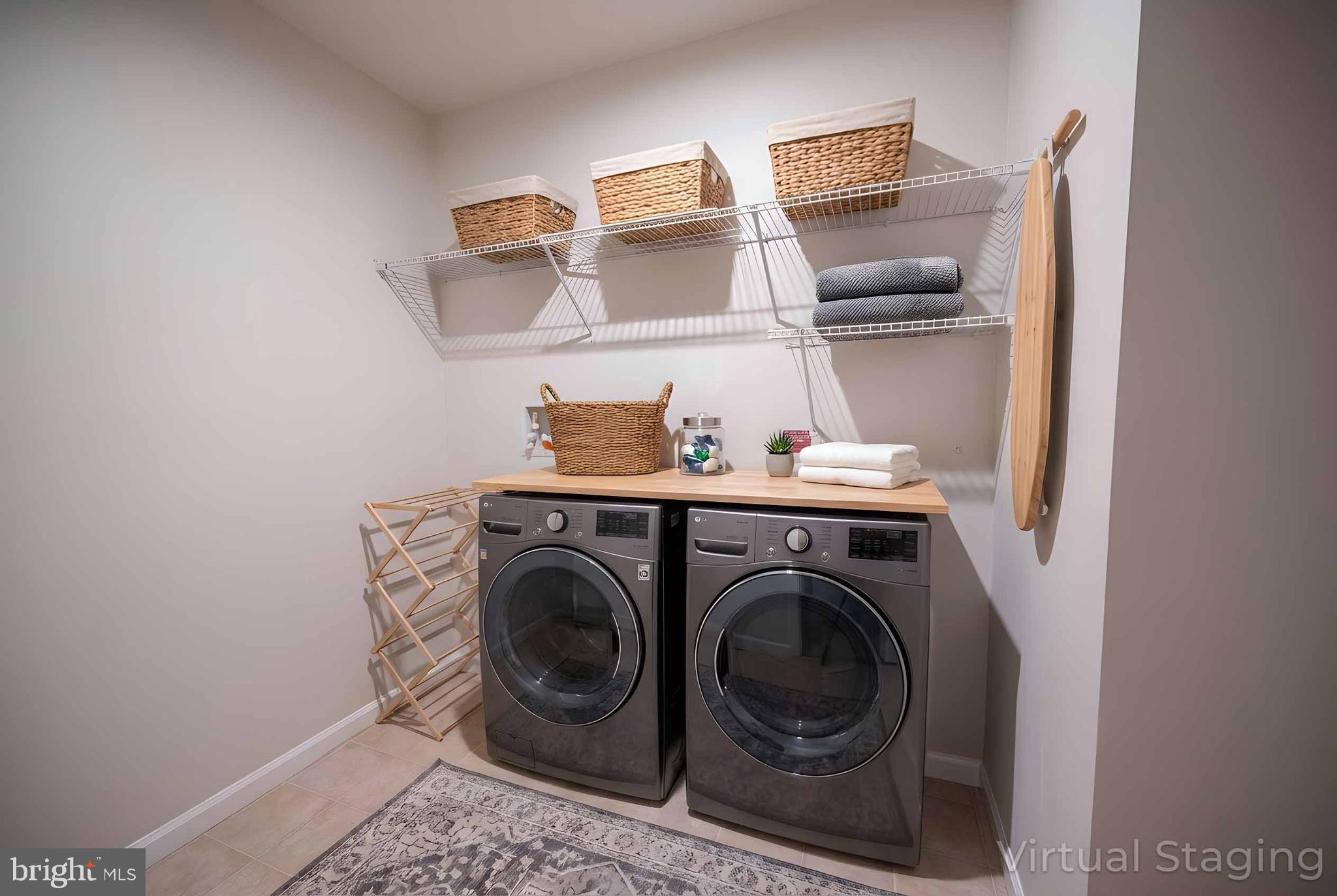 THE VILLAGE AT MIDDLETOWN - Residential