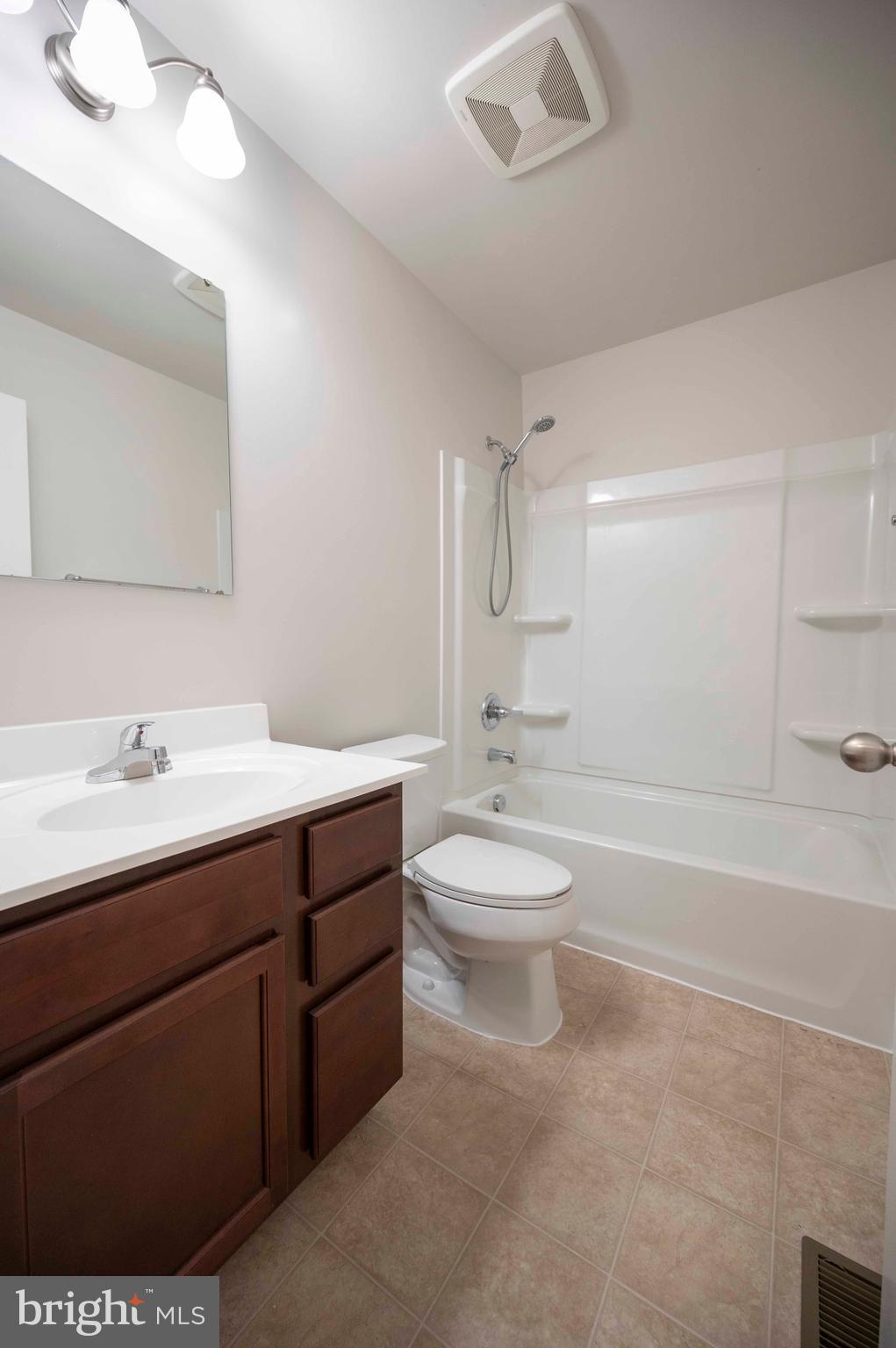 THE VILLAGE AT MIDDLETOWN - Residential