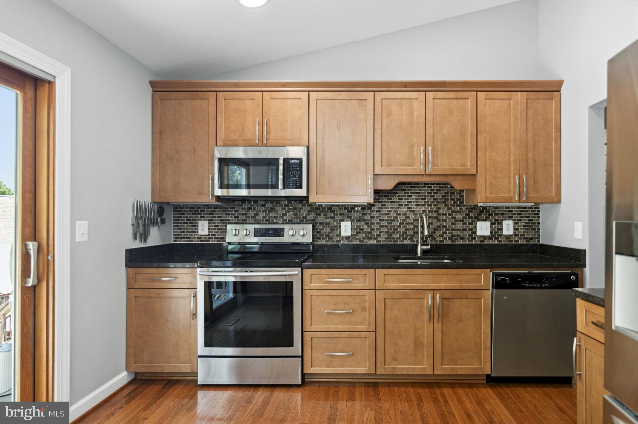 COUNTRYSIDE - Residential