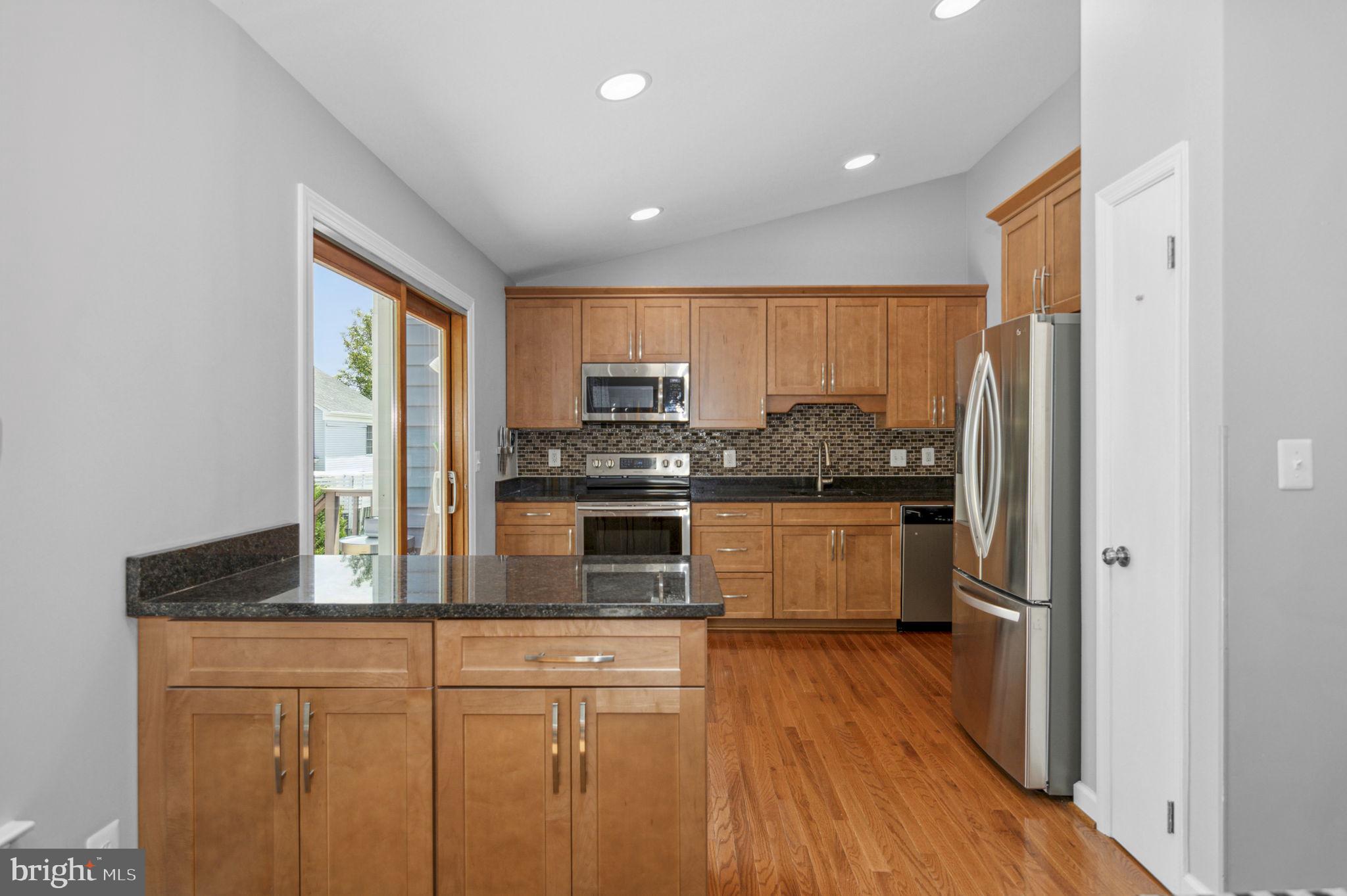 COUNTRYSIDE - Residential