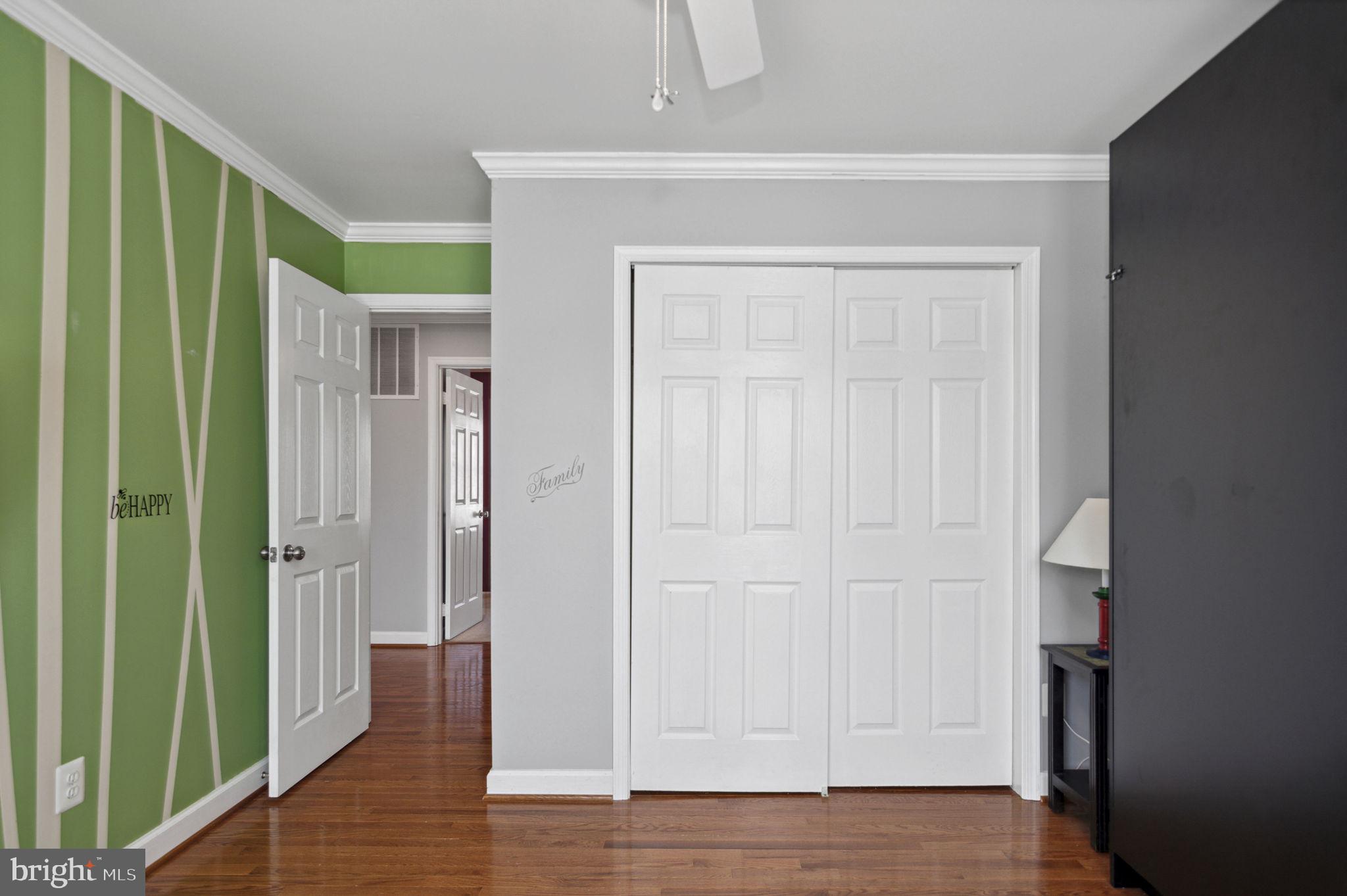 COUNTRYSIDE - Residential