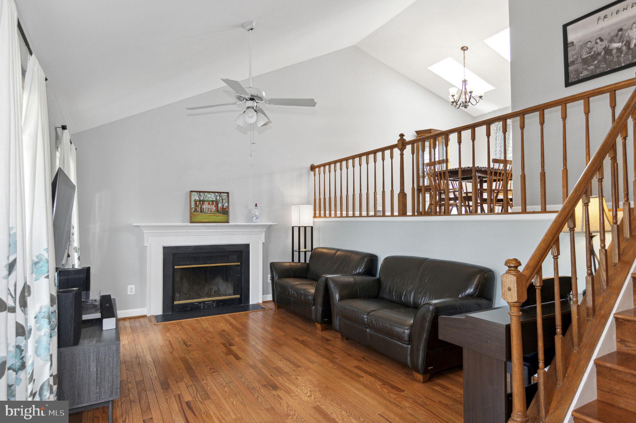 COUNTRYSIDE - Residential