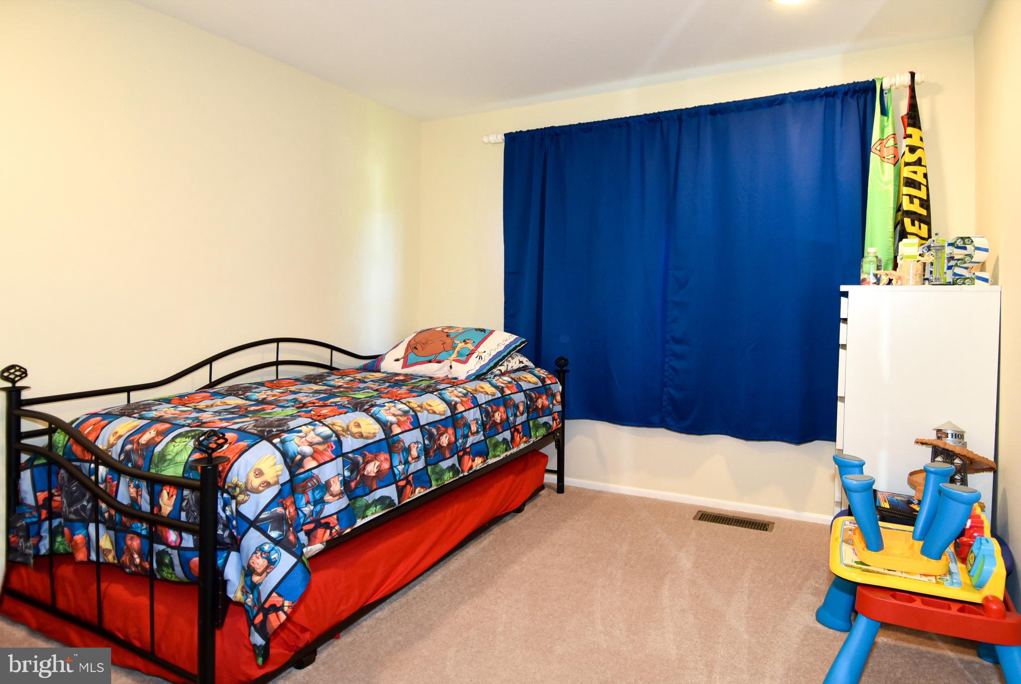 LAKE RIDGE - Residential