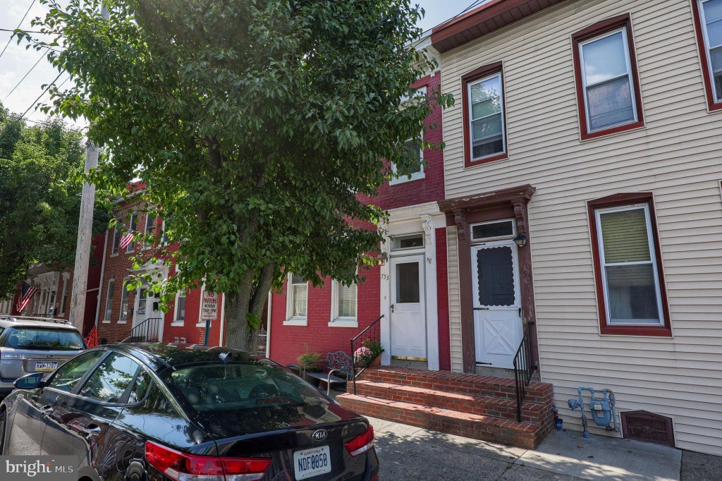 Photo of 753 Locust Street, COLUMBIA, PA 17512 (MLS # PALA2094282)