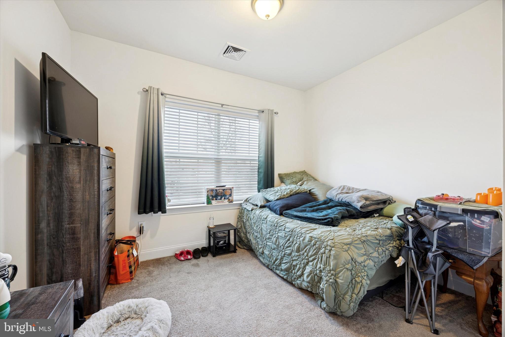 RESIDENCES AT BROOKHAVEN GLEN - Residential