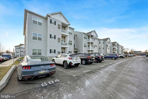 Tiny photo for 600 Harvin Way #612, BROOKHAVEN, PA 19015 (MLS # PADE2106548)