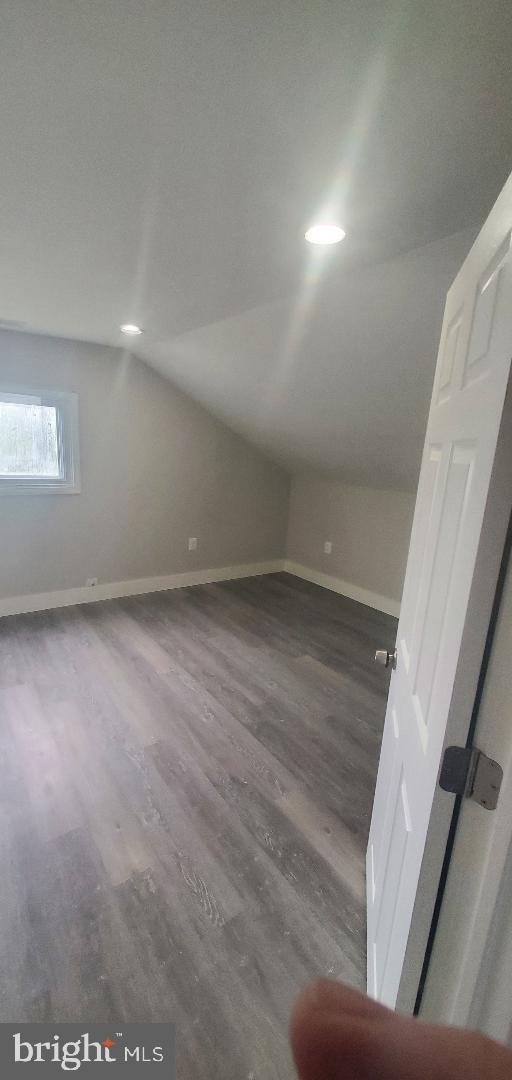 WHITEWOOD - Residential