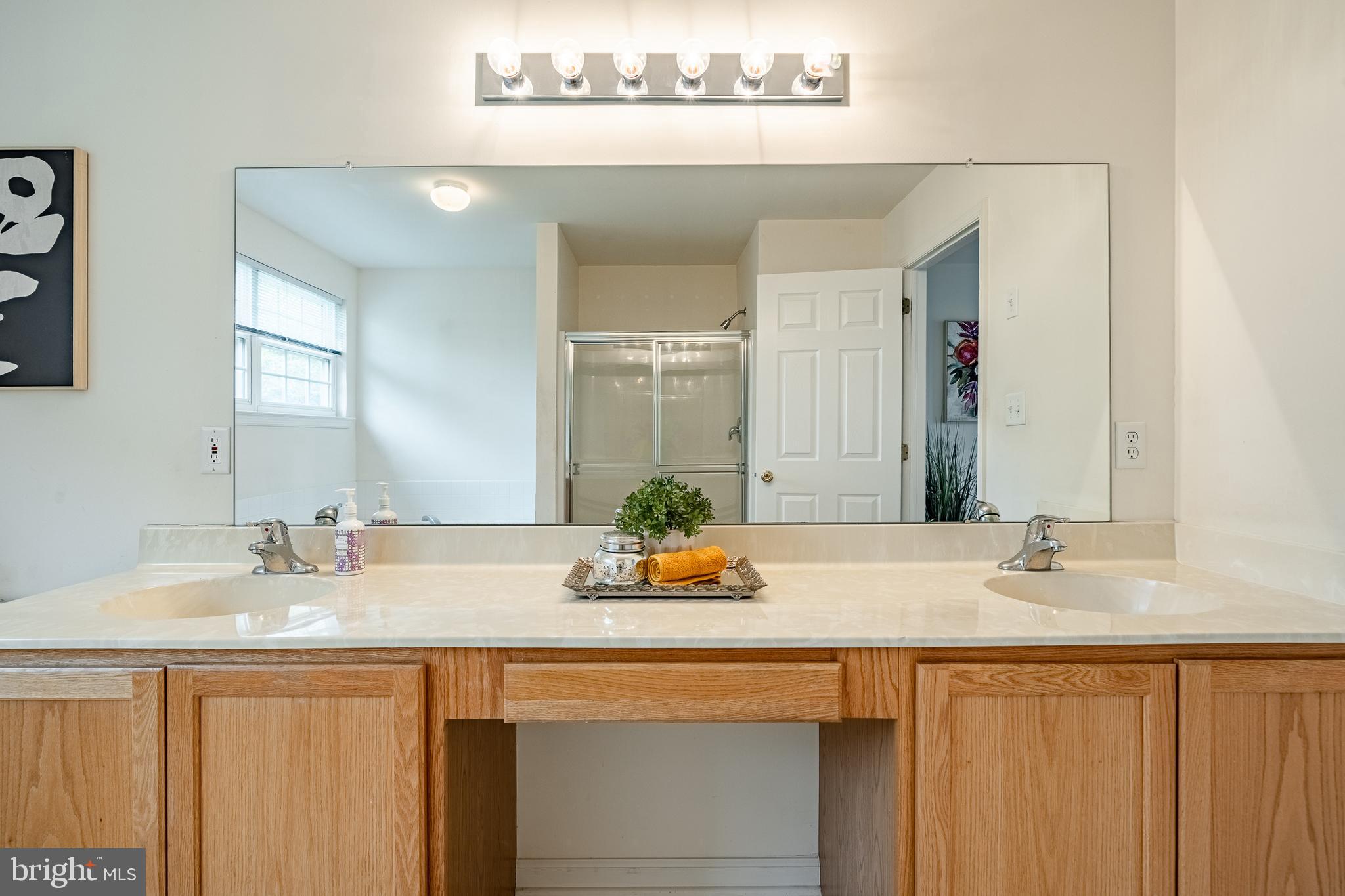 WILTSHIRE AT OXFORD - Residential