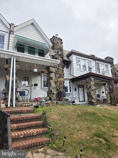 143 SPRINGTON ROAD UPPER DARBY PA 19082