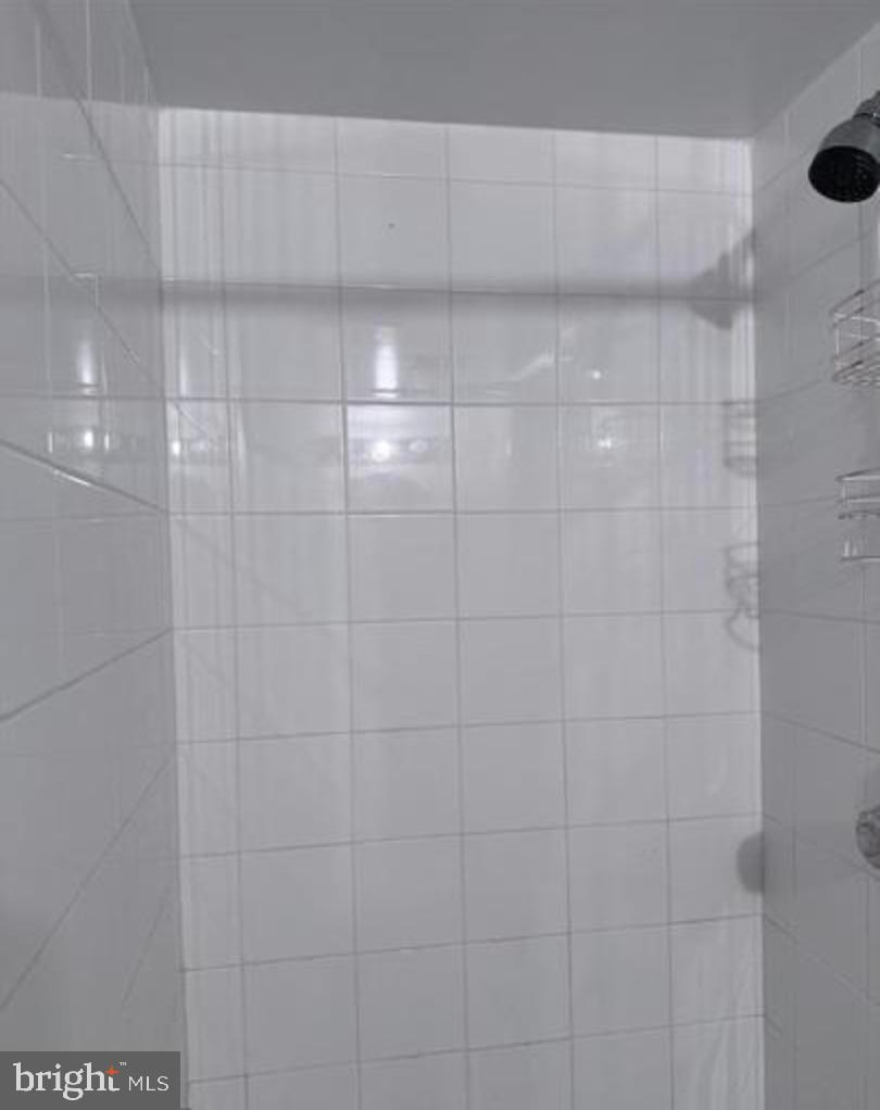 GREENCASTLE MANOR - Residential Lease