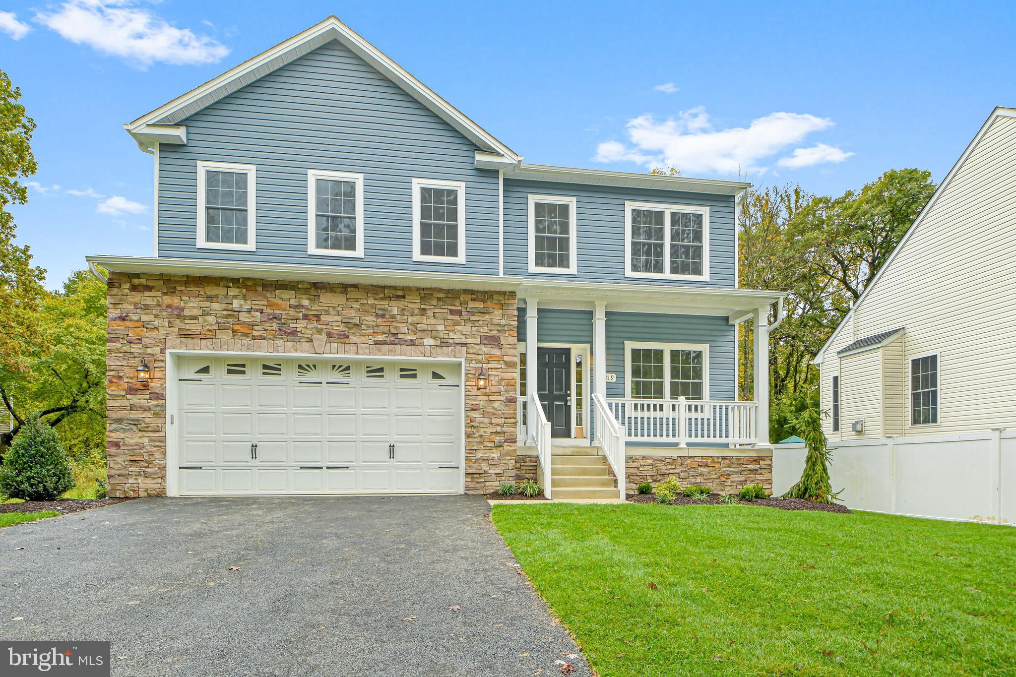 THOMPSON FARMS - Residential