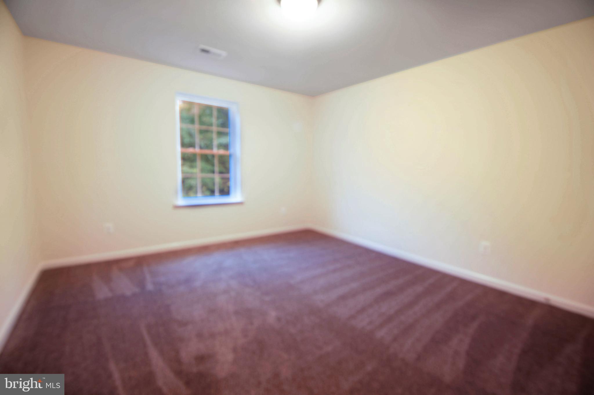 THOMPSON FARMS - Residential