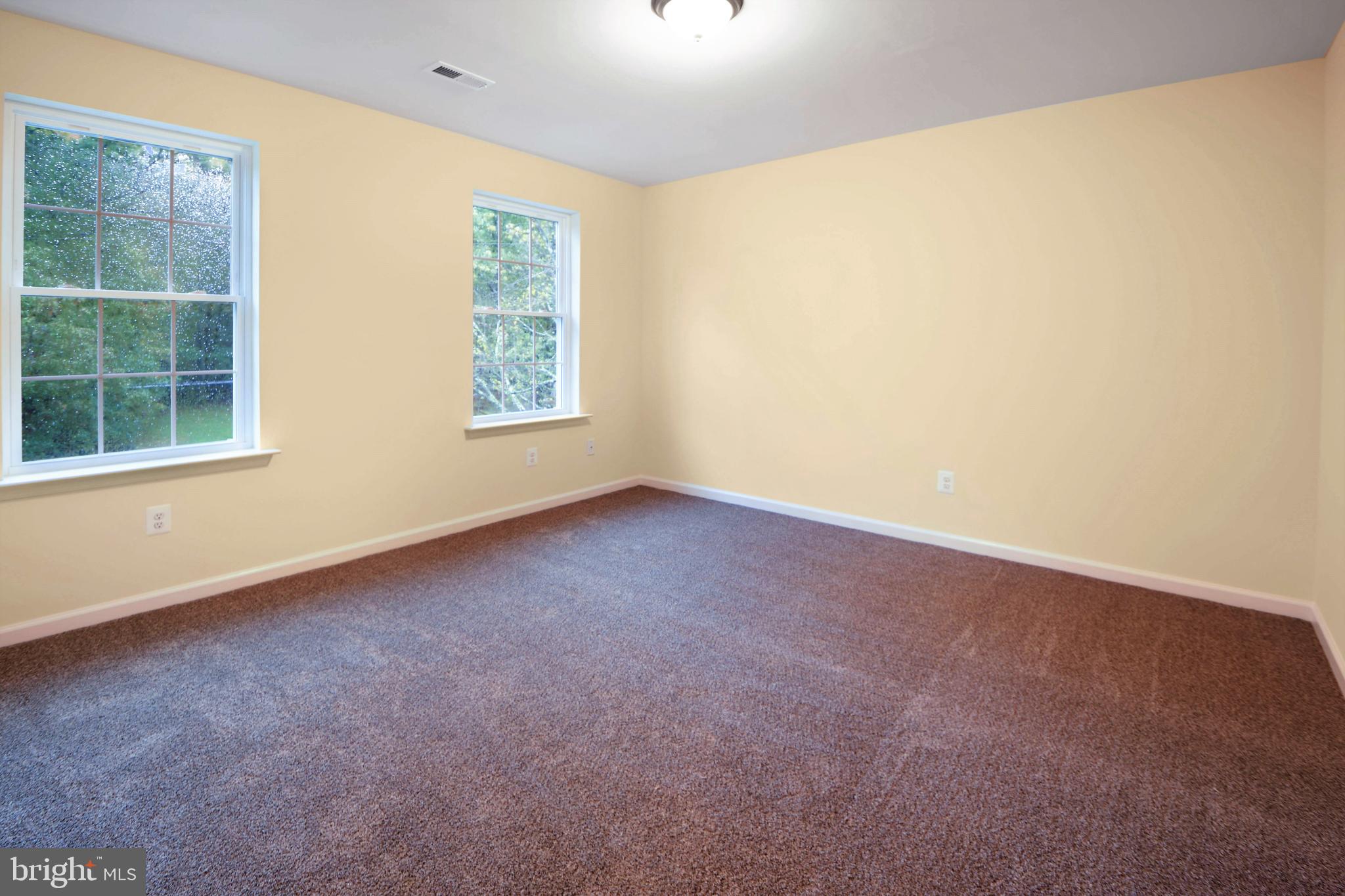 THOMPSON FARMS - Residential