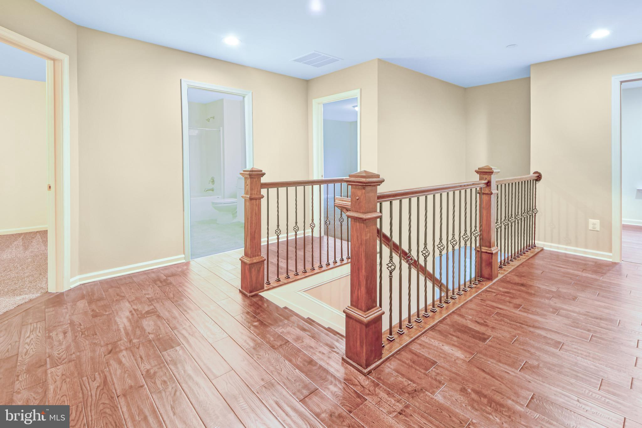 THOMPSON FARMS - Residential