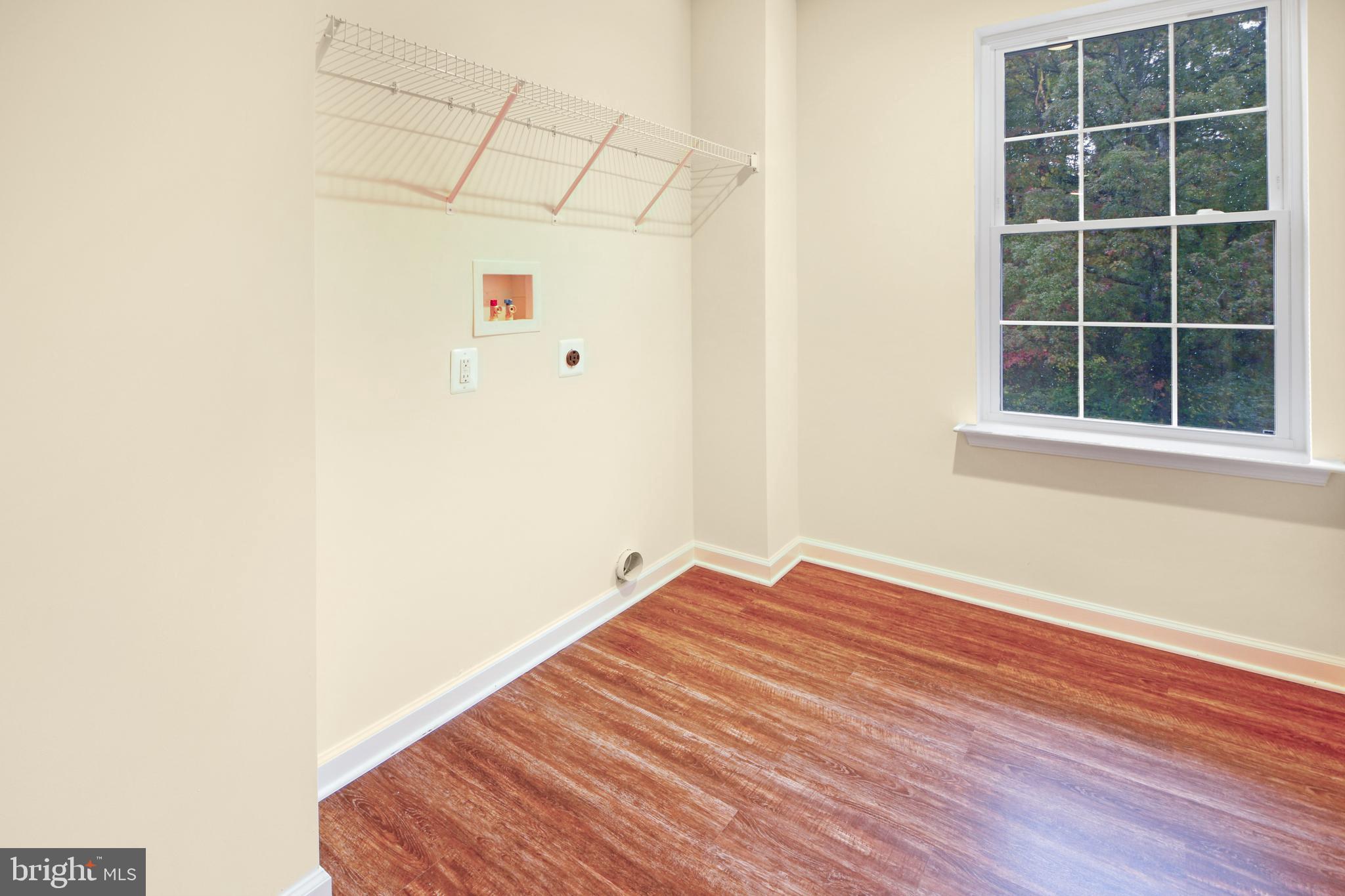 THOMPSON FARMS - Residential